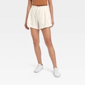 Women's High-Rise Shorts 4.25" - All in Motion™ Cream XL